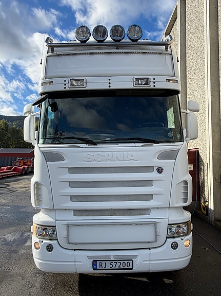 Scania R58 Tungtrekker 8/10X4 Tungtrekker med Vang Brønnhenger 3 of 19