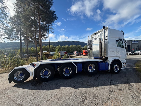 Scania R58 Tungtrekker 8/10X4 Tungtrekker med Vang Brønnhenger 17 of 19