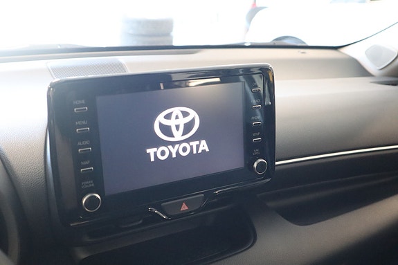 Toyota Yaris 15 of 22