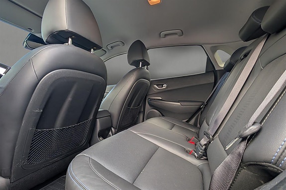Hyundai Kona 17 of 23