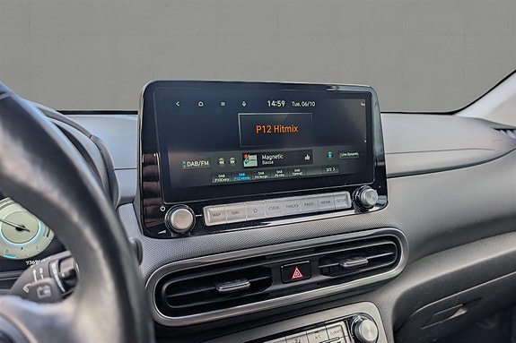 Hyundai Kona 14 of 23