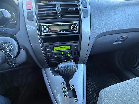 Hyundai Tucson 28 of 30