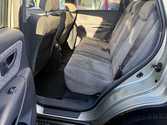 Hyundai Tucson 16 of 30