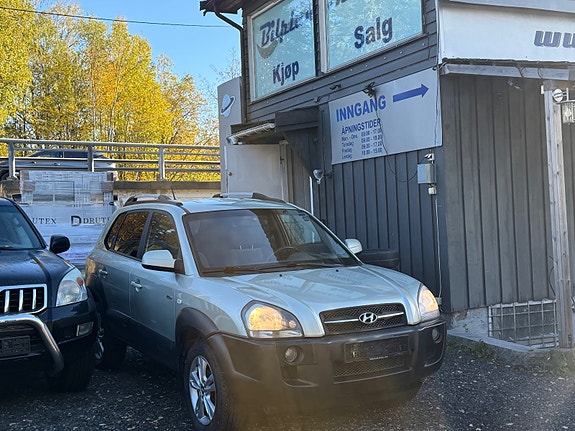 Hyundai Tucson 6 of 30