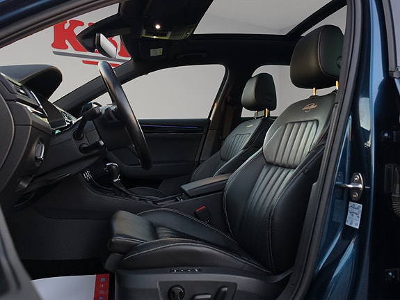 Skoda Superb 18 of 30