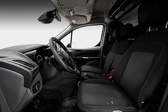 Ford Transit Connect 10 of 20