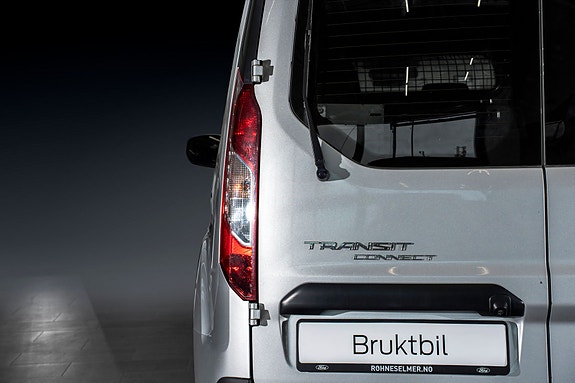 Ford Transit Connect 9 of 20