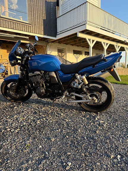 Kawasaki Zrx 1100 4 of 18