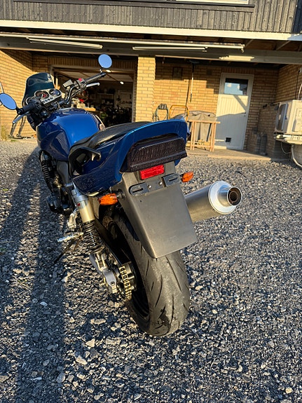 Kawasaki Zrx 1100 3 of 18
