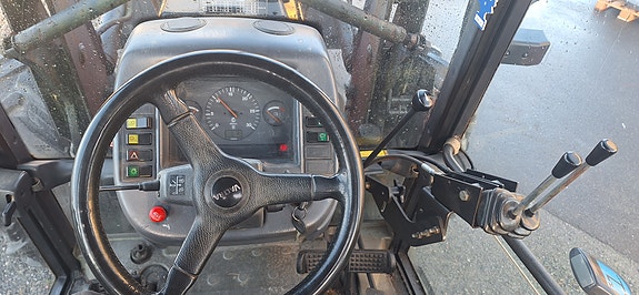 Valtra 700 6 of 8