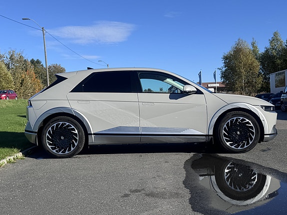 Hyundai Ioniq 5 12 of 30
