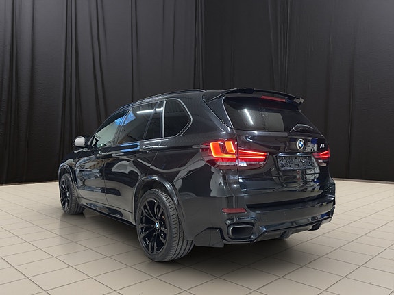 BMW X5 3 of 30