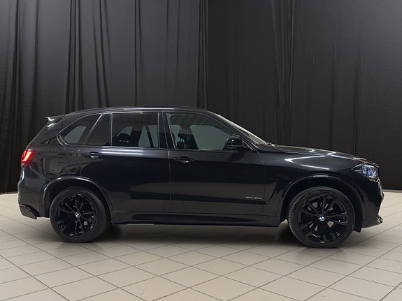 BMW X5 6 of 30