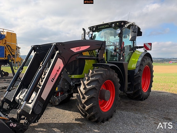 CLAAS Arion 650 4x4 Traktor m/ frontlaster og skuffe – 700 timer og 2 sett dekk! 10 of 30