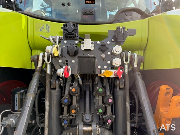 CLAAS Arion 650 4x4 Traktor m/ frontlaster og skuffe – 700 timer og 2 sett dekk! 23 of 30
