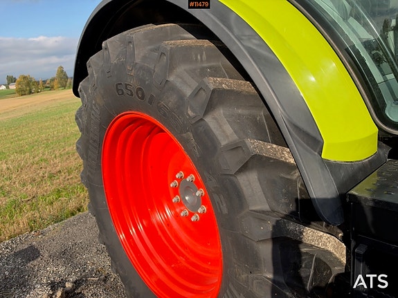 CLAAS Arion 650 4x4 Traktor m/ frontlaster og skuffe – 700 timer og 2 sett dekk! 21 of 30