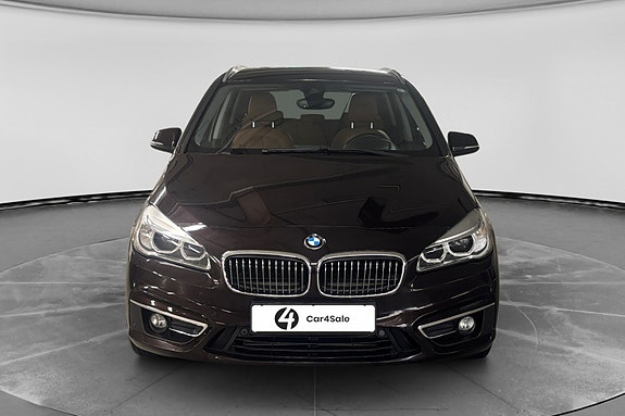 BMW 225xe 7 of 25