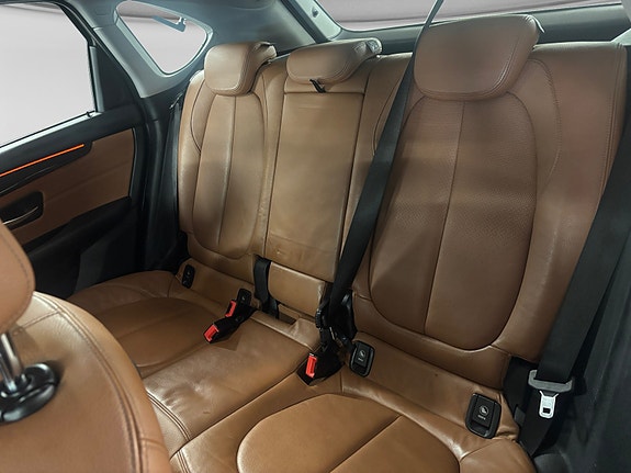 BMW 225xe 17 of 25