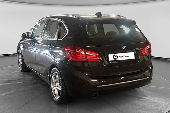 BMW 225xe 3 of 25