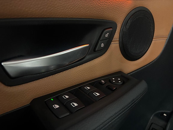 BMW 225xe 8 of 25