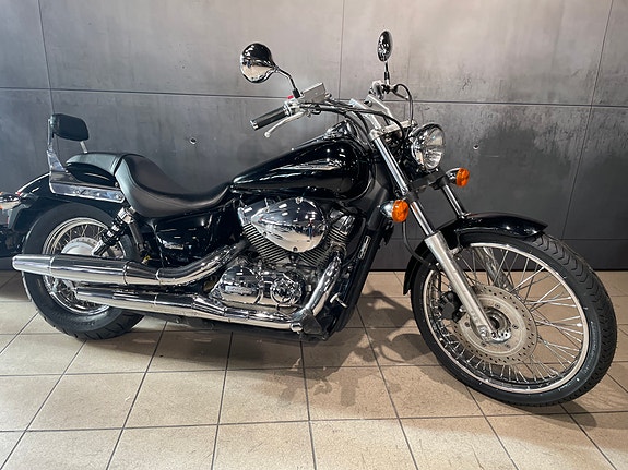 Honda VT 750 C Shadow 6 of 13