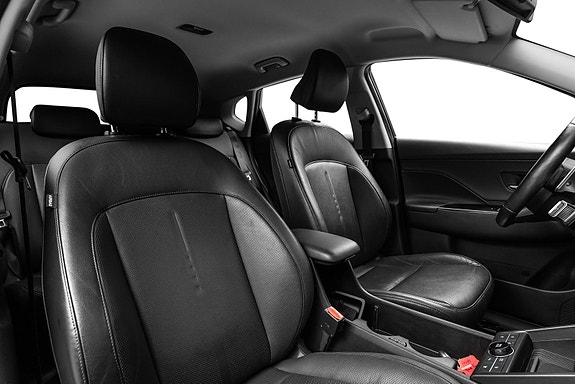 Hyundai Kona 28 of 30