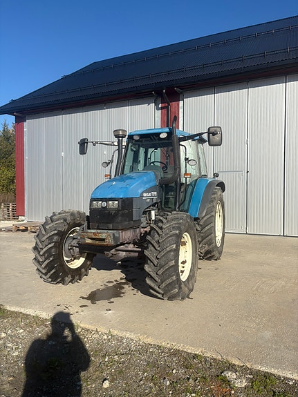 New Holland TS115 turbo 2 of 16