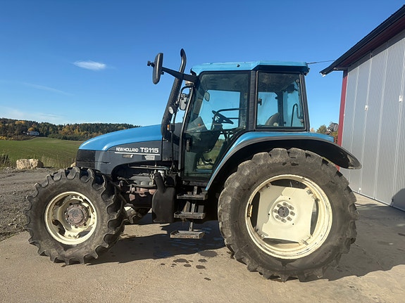 New Holland TS115 turbo 3 of 16