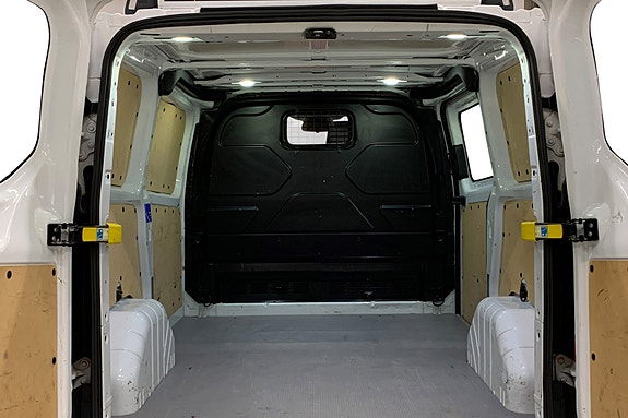 Ford Transit Custom 12 of 14