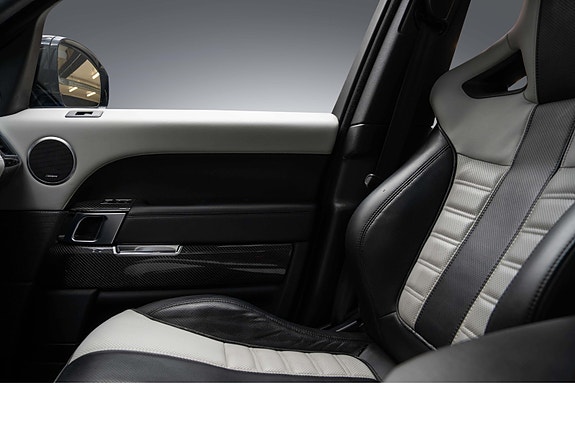 Land Rover Range Rover 22 of 30