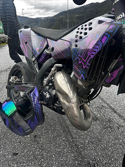 KTM 125 EXC 10 of 12