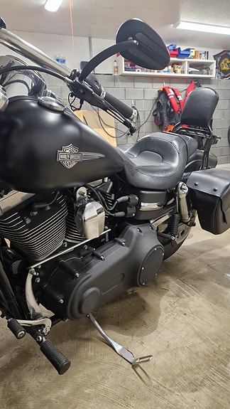 Harley-Davidson FXDF Dyna Fat Bob 21 of 29