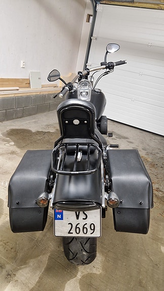 Harley-Davidson FXDF Dyna Fat Bob 8 of 29