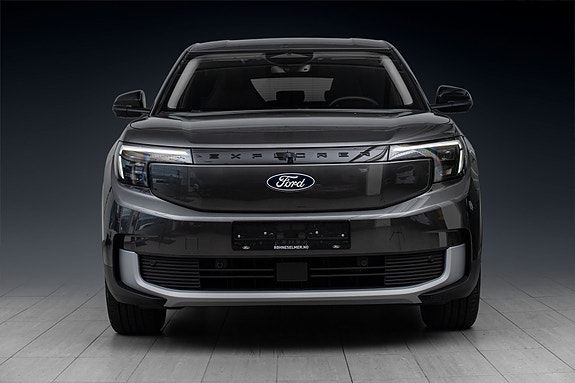 Ford Explorer 3 of 30