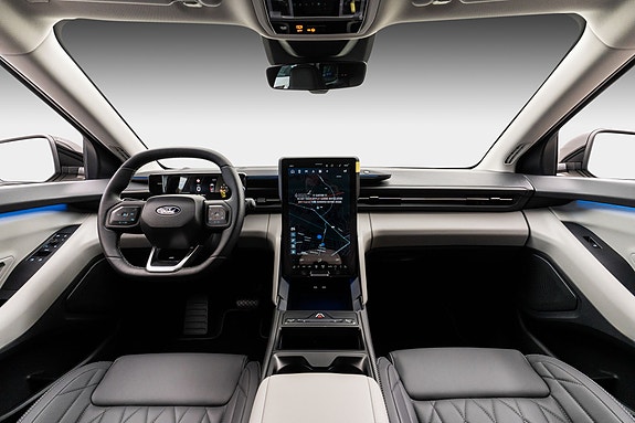 Ford Explorer 26 of 30