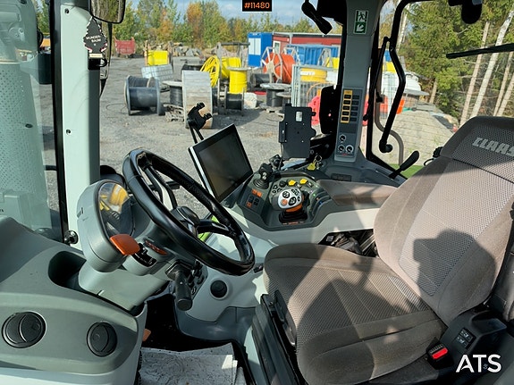 CLAAS Arion 660 m/ Frontlaster – 2750 timer 27 of 30