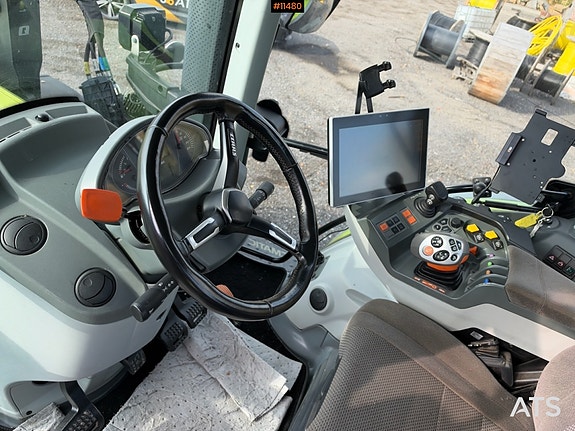 CLAAS Arion 660 m/ Frontlaster – 2750 timer 28 of 30