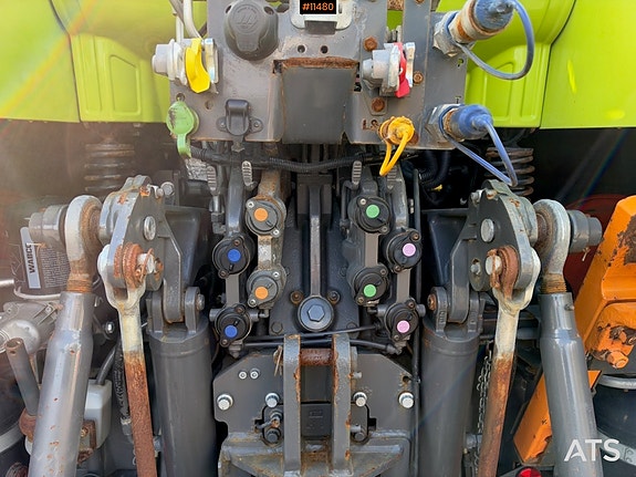 CLAAS Arion 660 m/ Frontlaster – 2750 timer 22 of 30