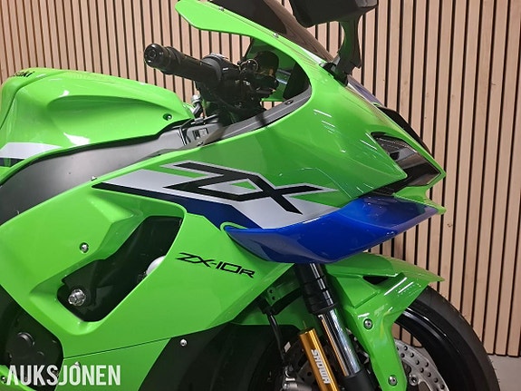 Kawasaki Ninja ZX-10R 6 of 13