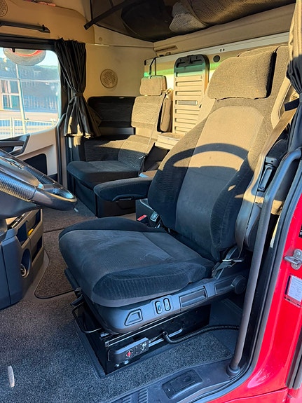 Mercedes-Benz ACTROS 2558 L 6X2 13 of 20
