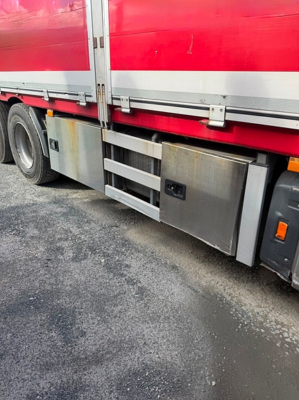 Mercedes-Benz ACTROS 2558 L 6X2 9 of 20
