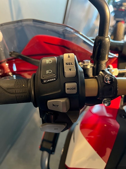 Honda CRF 1000L Africa Twin DCT - ¤ NY SERVICE - LAV KM ¤ 12 of 12