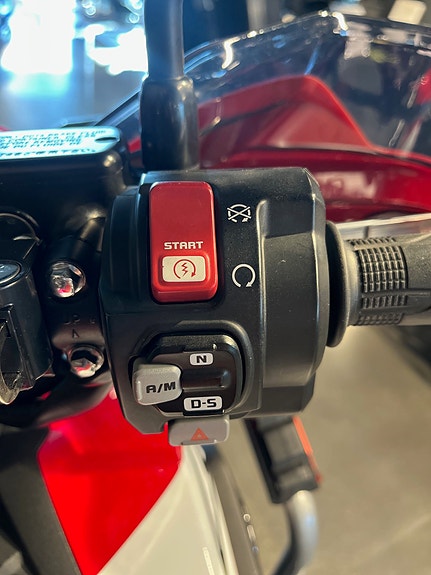 Honda CRF 1000L Africa Twin DCT - ¤ NY SERVICE - LAV KM ¤ 11 of 12
