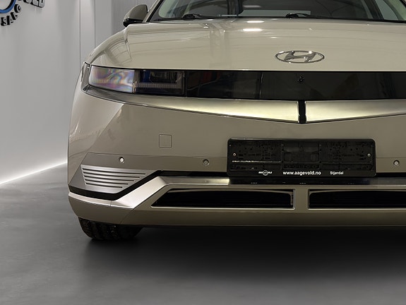 Hyundai Ioniq 5 4 of 26