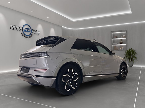 Hyundai Ioniq 5 9 of 26