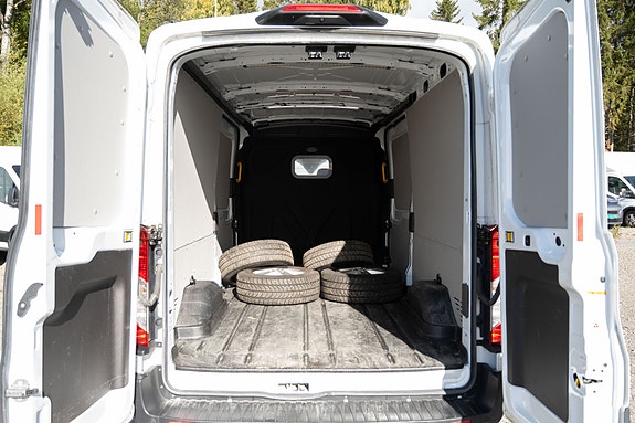 Ford Transit 20 of 26