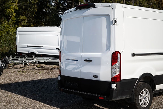 Ford Transit 6 of 26