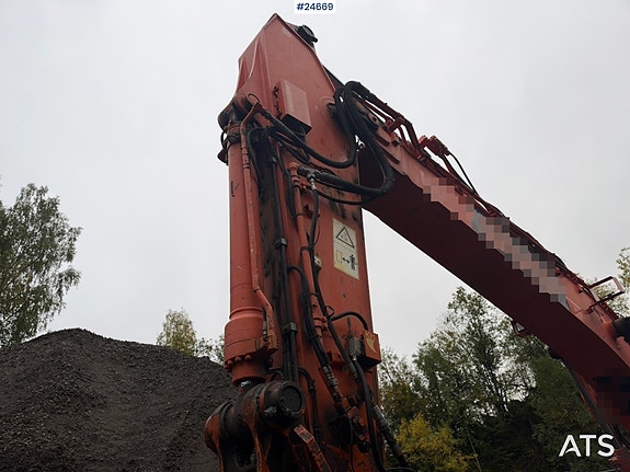 Hitachi ZX225USLC-5B Gravemaskin m/ Rototilt og 2 skuffer. 25 of 30
