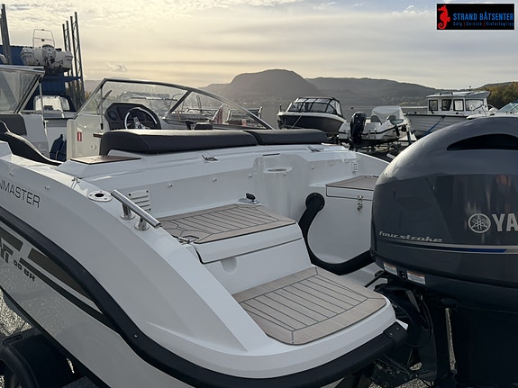 Finnmaster 55BR m/Yamaha 100hk og Tredal båthenger 13 of 30