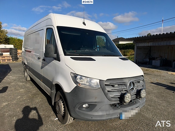 Mercedes-Benz Sprinter 516 CDI Varebil m/ Løftelem – Fartsskriver. 8 of 30